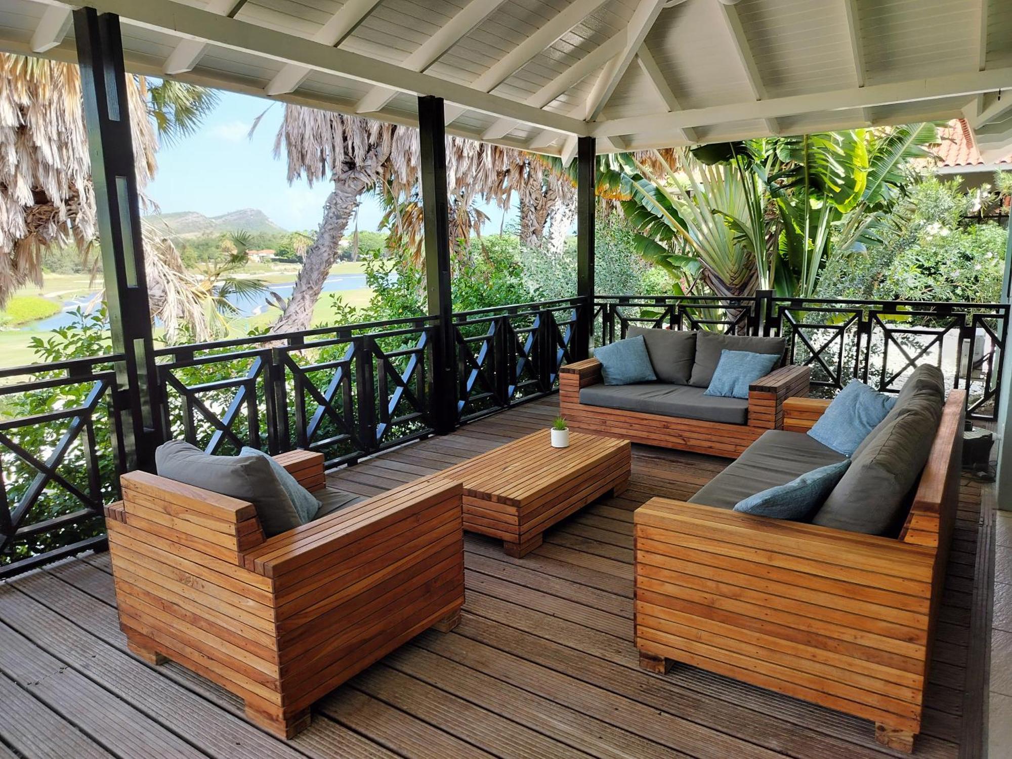 Blue Bay Beach Villa At Pool And Golfcourse Extérieur photo